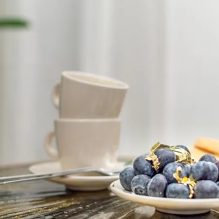 Lady Glam Apartment *