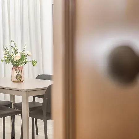 Lady Glam Apartment *